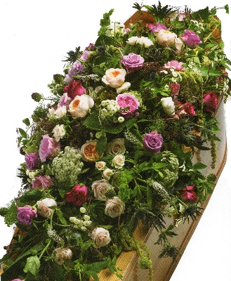 Garden Rose Coffin spray