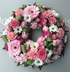Pink Loose Wreath