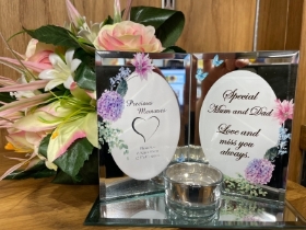 Glass Mirror memorial T light holder and photo frame