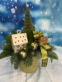 Nordic Pine Arrangement